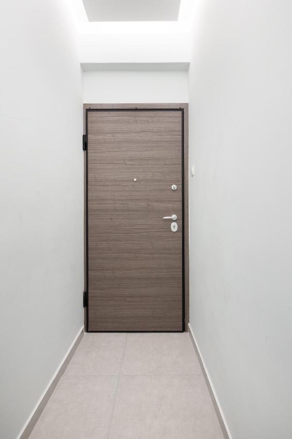 Newly Renovated Cozy Studio Downtown Αθήνα Εξωτερικό φωτογραφία